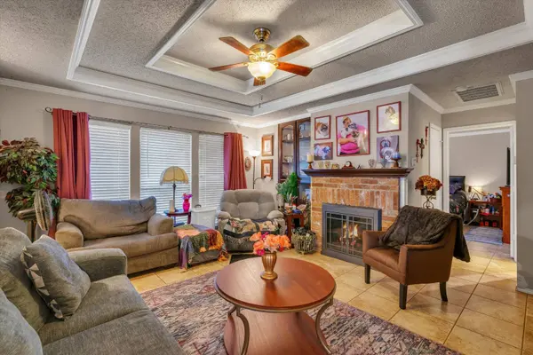 5706 Bramblewood Ct, Arlington, TX 76017