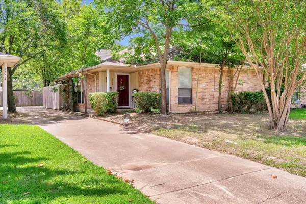 5706 Bramblewood Ct, Arlington, TX 76017