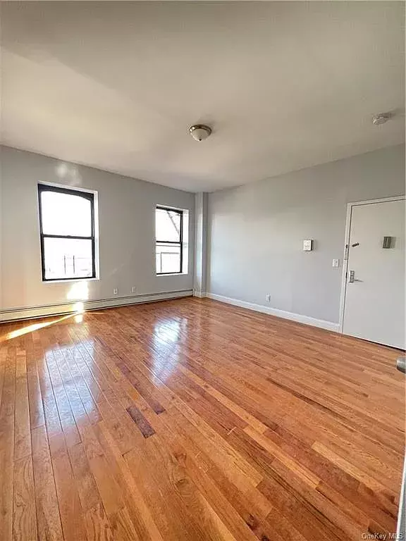 Yonkers, NY 10701-7332,251 Warburton Ave #3s