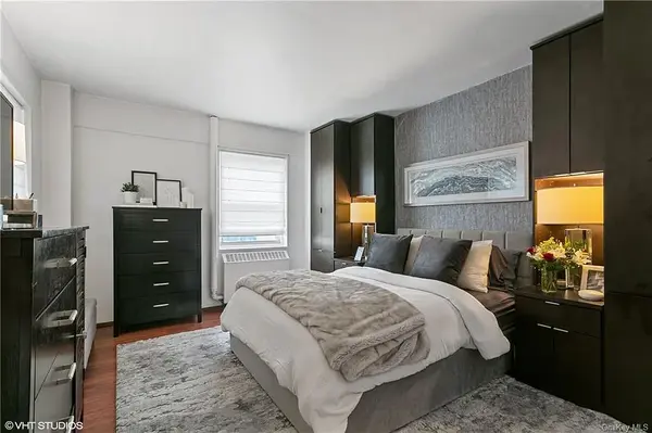 6 Fordham Hill Oval #8E, Bronx, NY 10468-4747