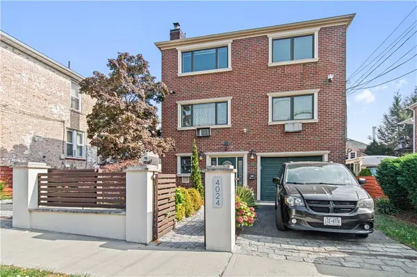 4024 Monticello Ave, Bronx, NY 10466-2304