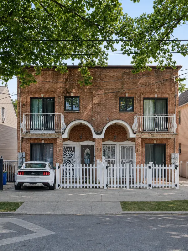 1027 East 231st Street, NY 10466