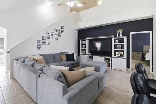 4105 Tiburon Street, Fort Worth, TX 76106