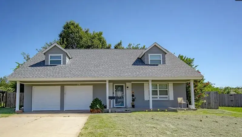 118 Oakside Drive, Moore, OK 73160