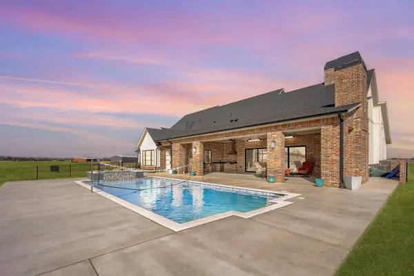 6720 W Tecumseh Rd, Norman, OK 73072-1507