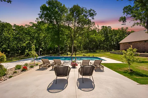 15217 Cedar Ridge Road, Shawnee, OK 74801