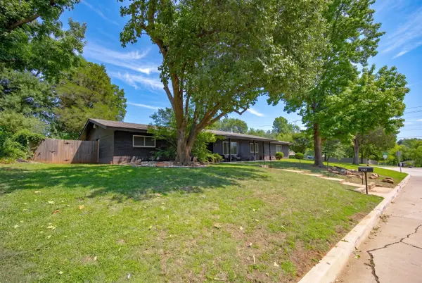 2757 Walnut Road, Norman, OK 73072