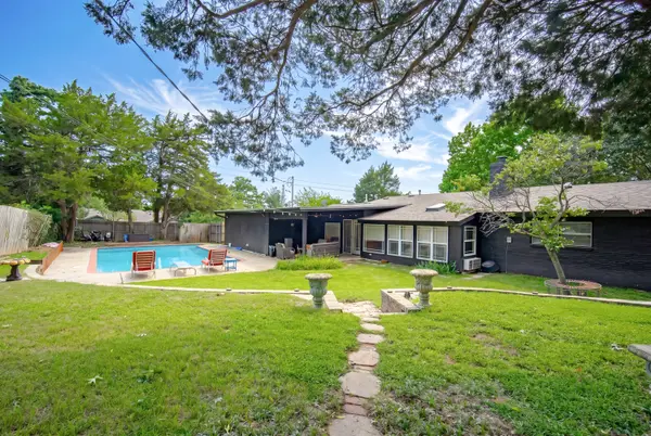 2757 Walnut Road, Norman, OK 73072