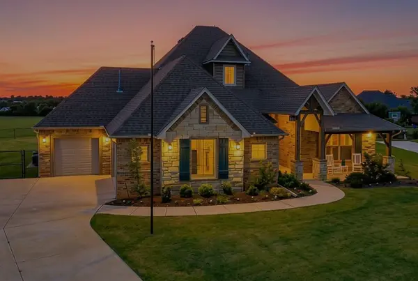2126 Northwest 34th Street, Newcastle, OK 73065