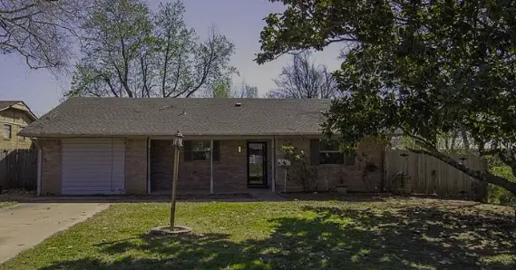30 Seneca Drive, Shawnee, OK 74801