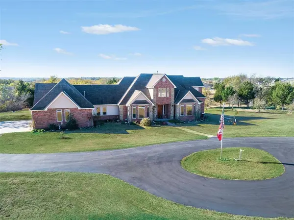 4200 Fox Croft RD, Norman, OK 73026