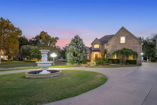 1032 W Lindsey ST, Norman, OK 73069