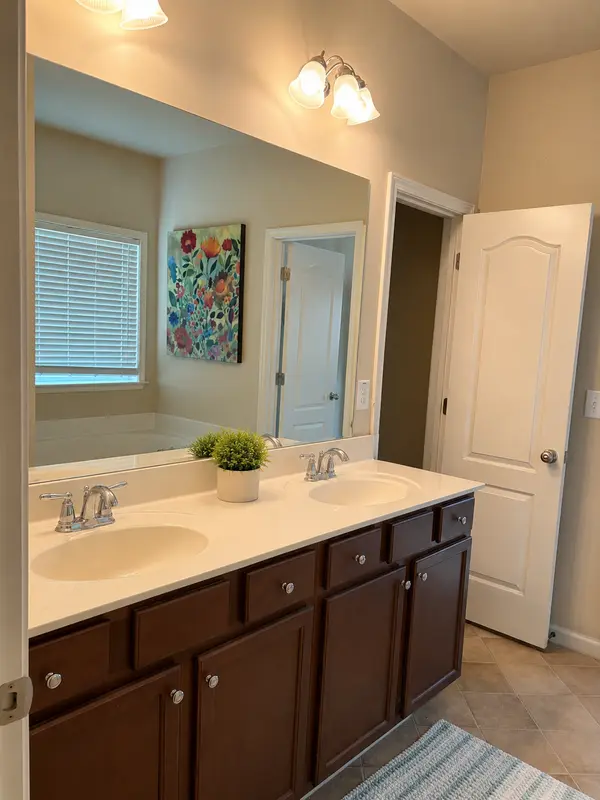 5276 Miranda Way SW, Powder Springs, GA 30127-8414