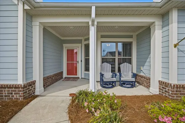 1044 Snowden Rd, Wilmington, NC 28412