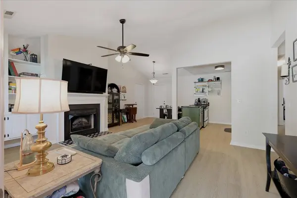914 Gordon Woods Rd, Wilmington, NC 28411