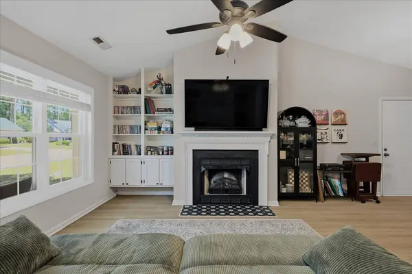 914 Gordon Woods Rd, Wilmington, NC 28411