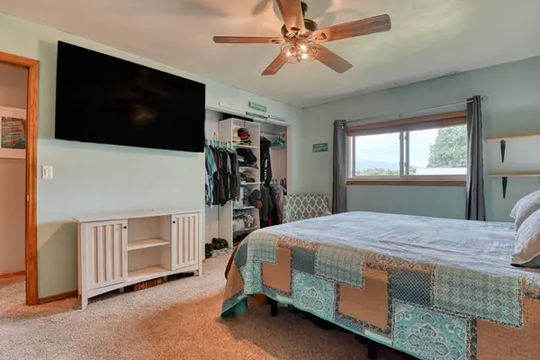 2020 Crystal River DR, Colorado Springs, CO 80915