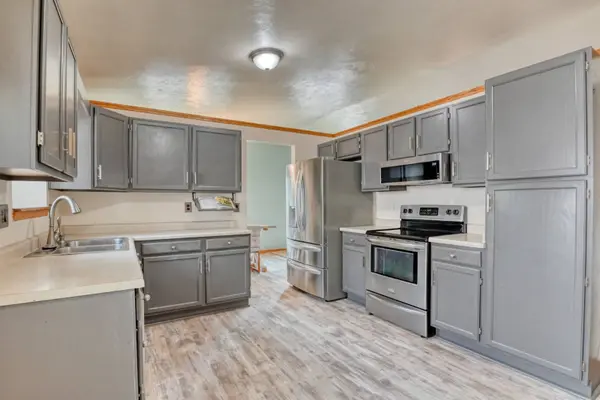 2020 Crystal River DR, Colorado Springs, CO 80915