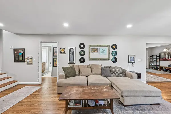 865 Delcris Drive, Birmingham, AL 35226