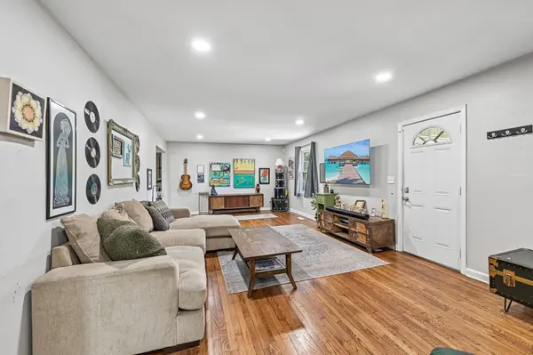 865 Delcris Drive, Birmingham, AL 35226