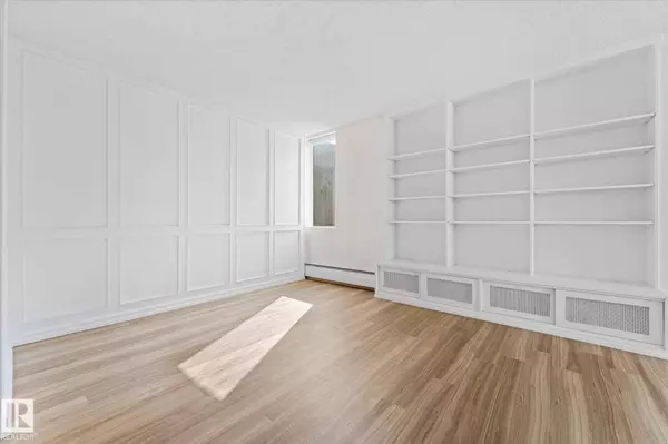 #401 10160 115 ST NW, Edmonton, AB T5K 1T6