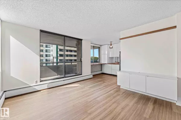 #401 10160 115 ST NW, Edmonton, AB T5K 1T6