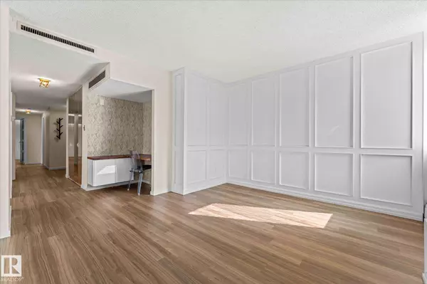 #401 10160 115 ST NW, Edmonton, AB T5K 1T6