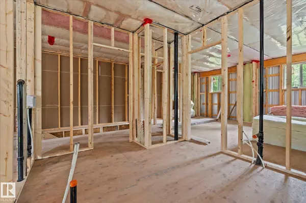 54426 RGE ROAD 15, Rural Lac Ste. Anne County, AB T0E 1V0