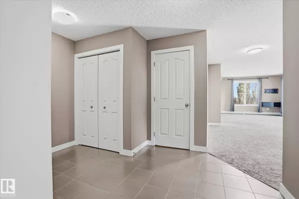 #402 11803 22 AV SW, Edmonton, AB T6W 2R9