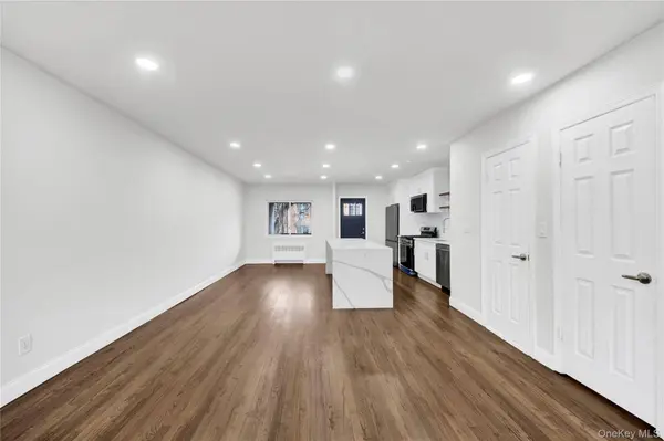 2814 Bruner AVE, Bronx, NY 10469