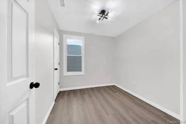 1625 Overing Avenue ST, Bronx, NY 10461