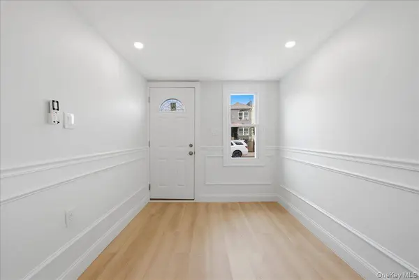 11829 154th ST, Jamaica, NY 11434