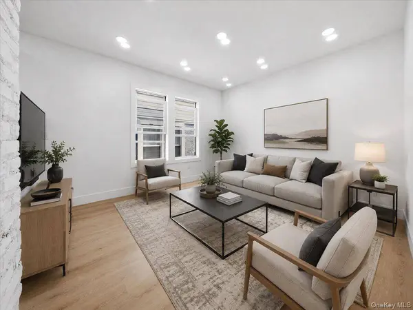 3038 Tiemann AVE, Bronx, NY 10469