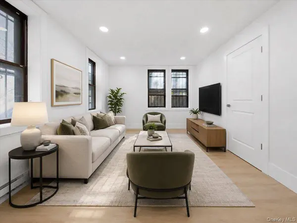 3038 Tiemann AVE, Bronx, NY 10469