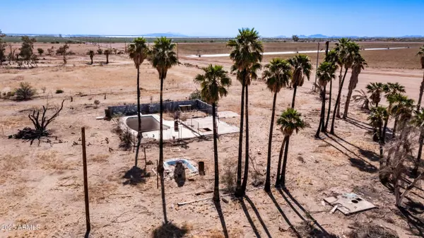 45540 W SMOKETREE Lane #83, Maricopa, AZ 85139