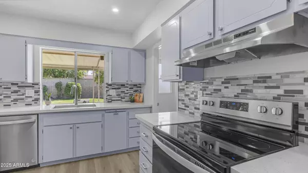 9911 W PLEASANT VALLEY Road, Sun City, AZ 85351