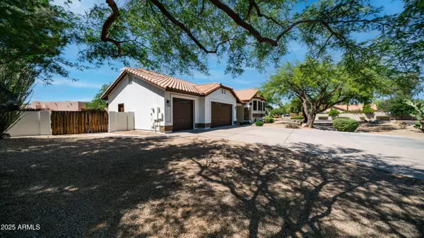 35 E SECRETARIAT Drive, Tempe, AZ 85284