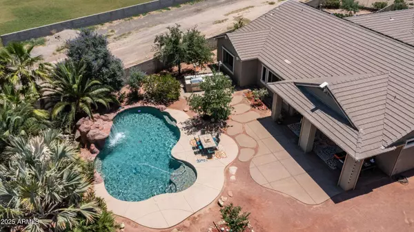 2101 S 167TH Drive, Goodyear, AZ 85338