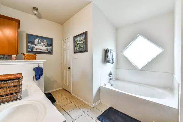 1108 Evergreen Farm Drive, Temple, TX 76502