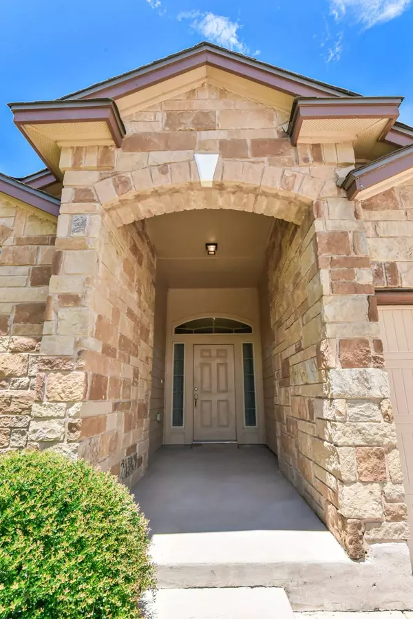 8806 Misty Pine Drive, Temple, TX 76502