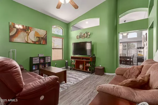 1921 N 106TH Lane, Avondale, AZ 85392