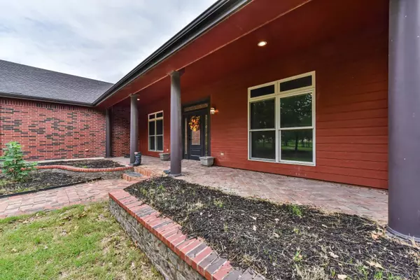 11400 W FM 487, Florence, TX 76527