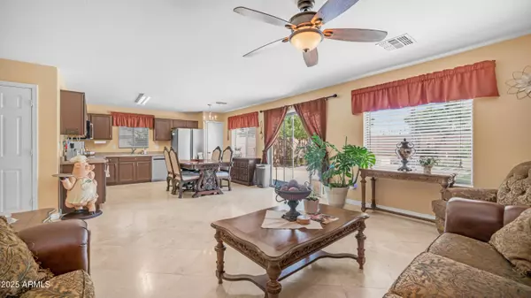 13040 W LISBON Lane, El Mirage, AZ 85335