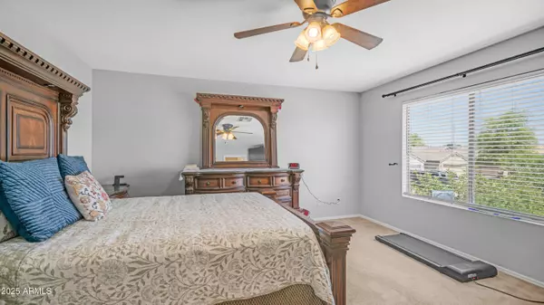 13040 W LISBON Lane, El Mirage, AZ 85335