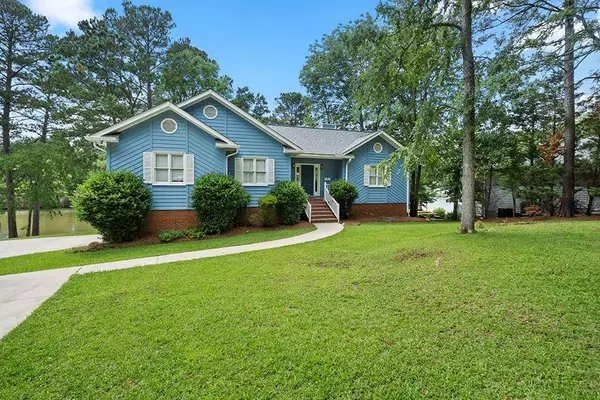 123 Watersedge RD, Greenwood, SC 29649