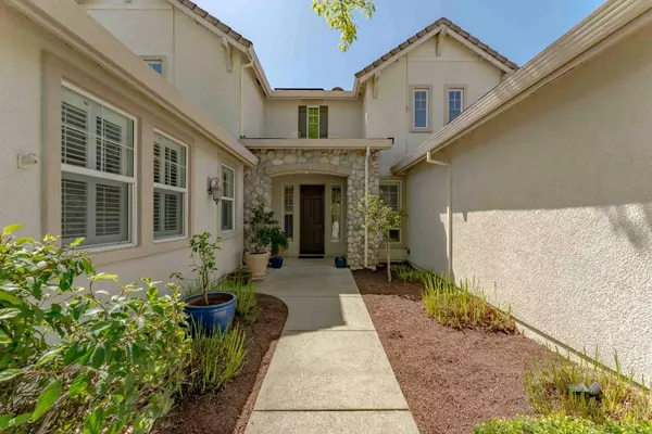 1308 Earlham Ln, Lincoln, CA 95648