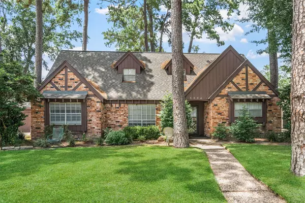 5934 Miller Valley DR, Houston, TX 77066