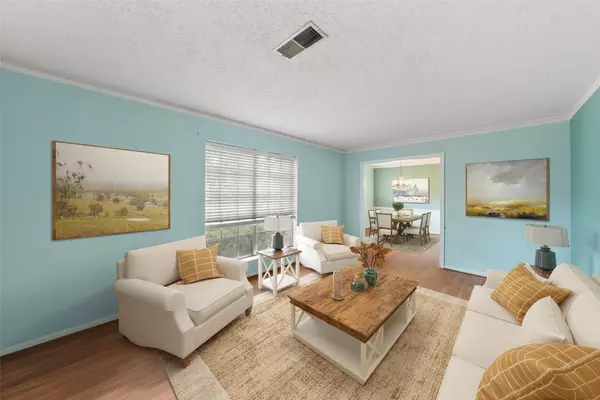 5934 Miller Valley DR, Houston, TX 77066