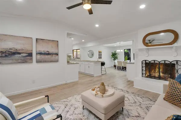 6825 John Drive, Richland Hills, TX 76118