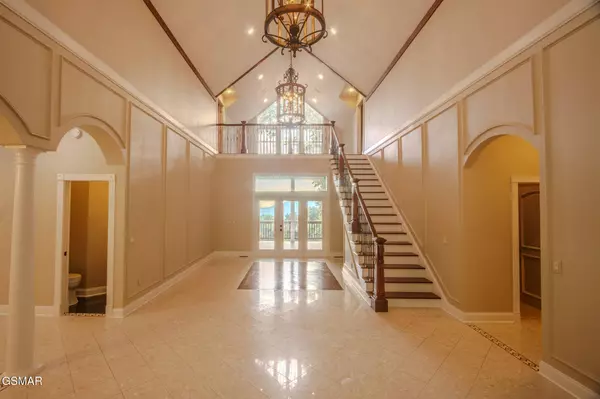 431 Thomas Loop RD, Sevierville, TN 37876